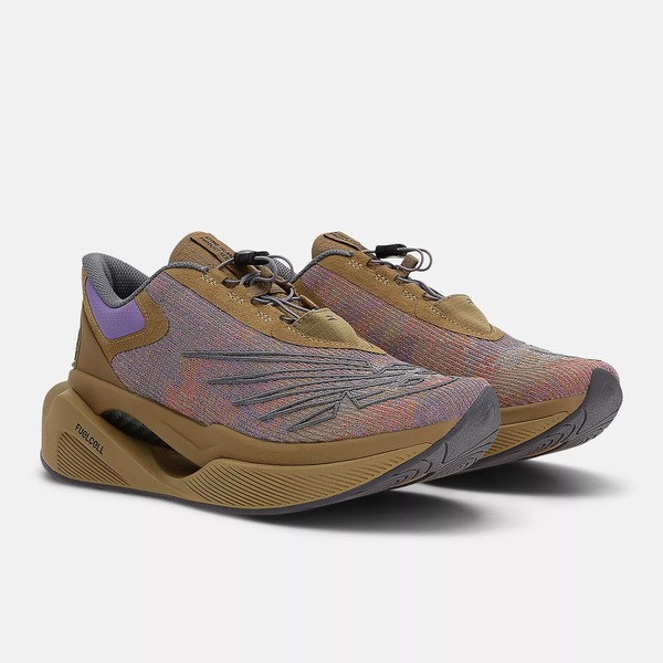 New Balance x Stone Island コラボ Stone Island × New Balance 初のフットボールコレクションが